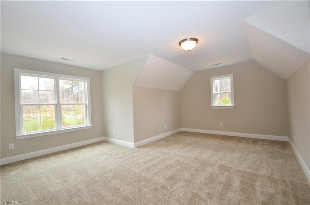 5571 Salem View Road Pfafftown, NC 27040 - Photo 23 of 27 Bonus room