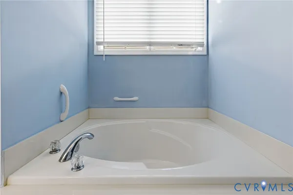 $540,000 | 13718 Biggin Pond Lane, Midlothian, VA 23114