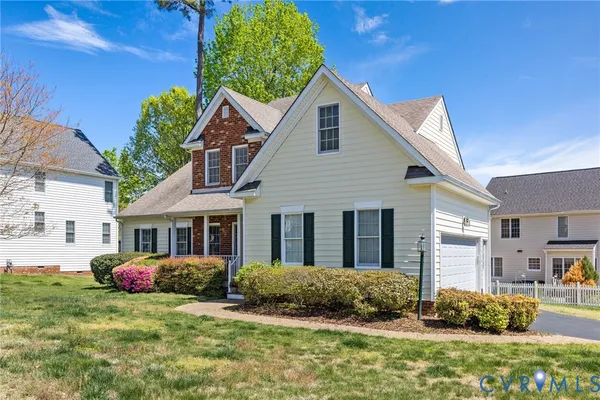 $540,000 | 13718 Biggin Pond Lane, Midlothian, VA 23114