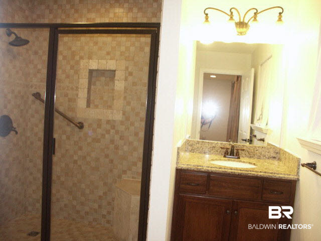 9092 Soldier Creek Road Lillian, AL 36549 - Photo 10 of 19 Second View Bath