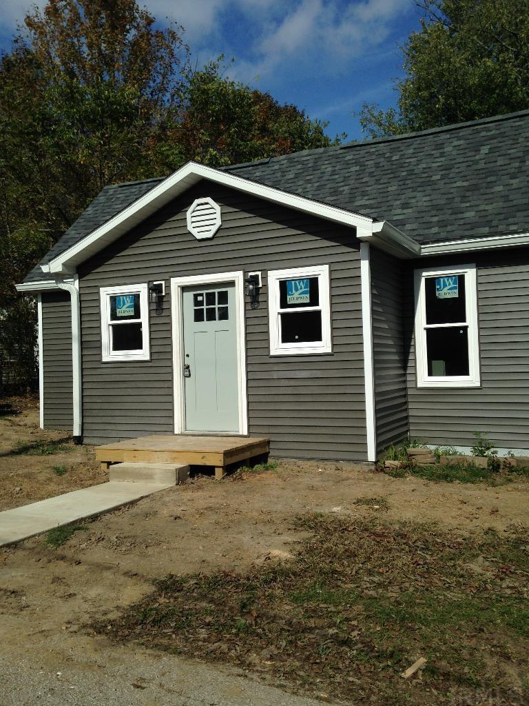 2226 East Matlock Road Bloomington, IN 47401 - Photo 1 of 21