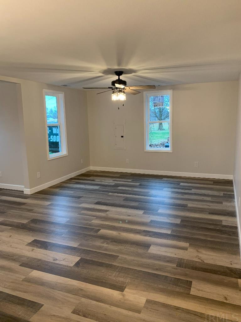 2226 East Matlock Road Bloomington, IN 47401 - Photo 3 of 21