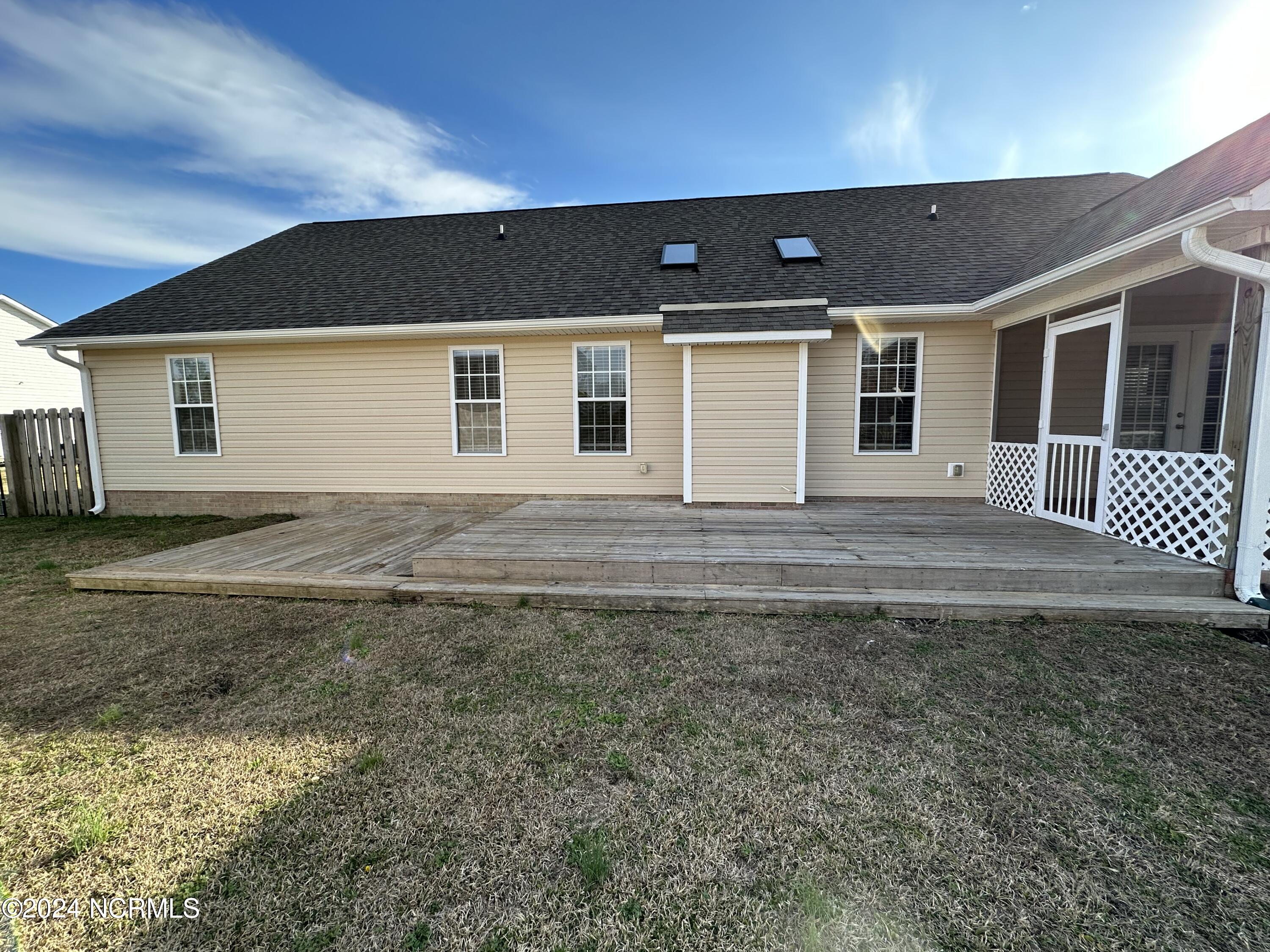 102 Mandy Lane Hubert, NC 28539 - Photo 18 of 23 42BC9CDC-60B9-4BFC-B53E-A325E0E308FC