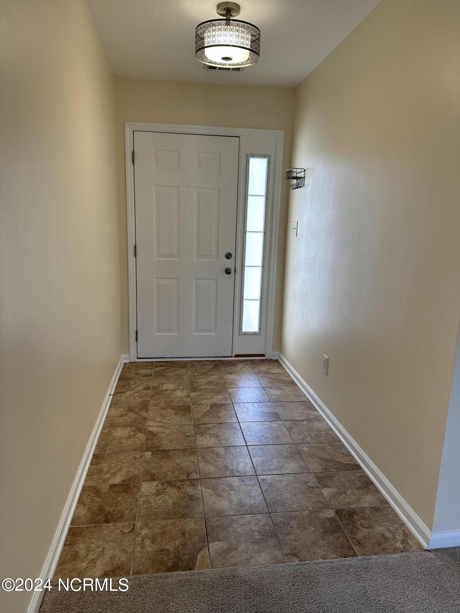 102 Mandy Lane Hubert, NC 28539 - Photo 2 of 23 695F899F-A0D5-40F1-9569-83E98D9FB8C3