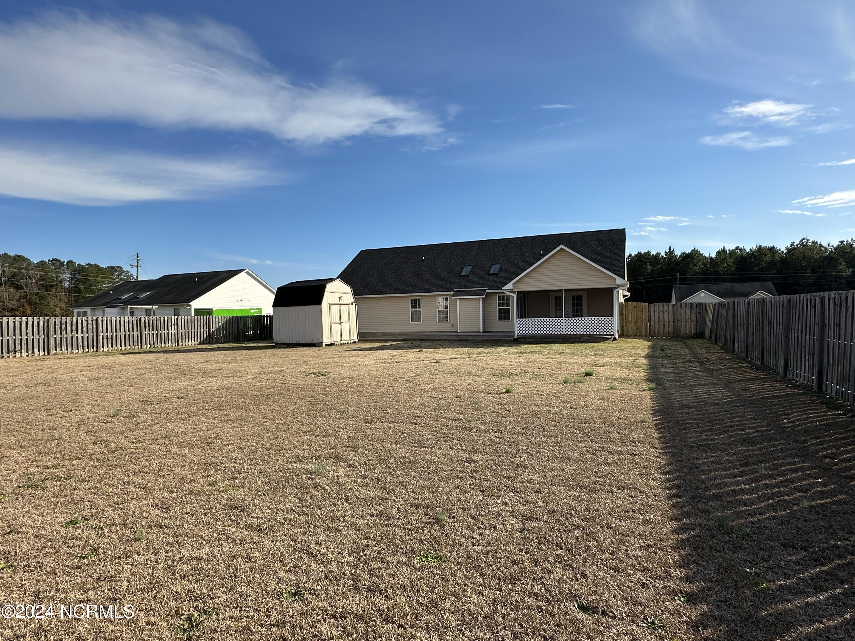 102 Mandy Lane Hubert, NC 28539 - Photo 22 of 23 04586D2B-8228-436F-AC38-C87390251873