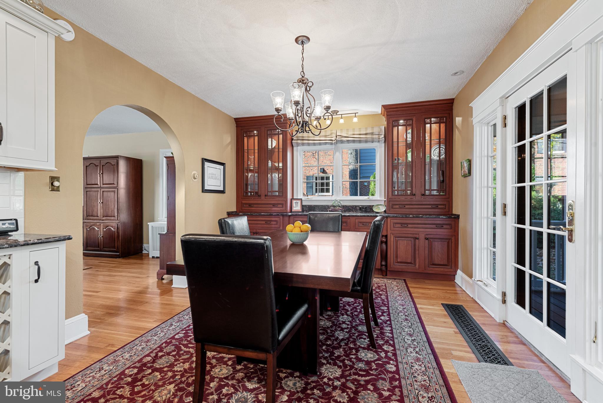 908 Old Oak Road Baltimore, MD 21212 - Photo 12 of 40 Gallery Image 12