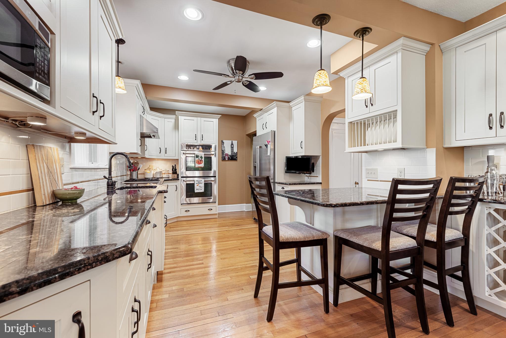 908 Old Oak Road Baltimore, MD 21212 - Photo 13 of 40 Gallery Image 13
