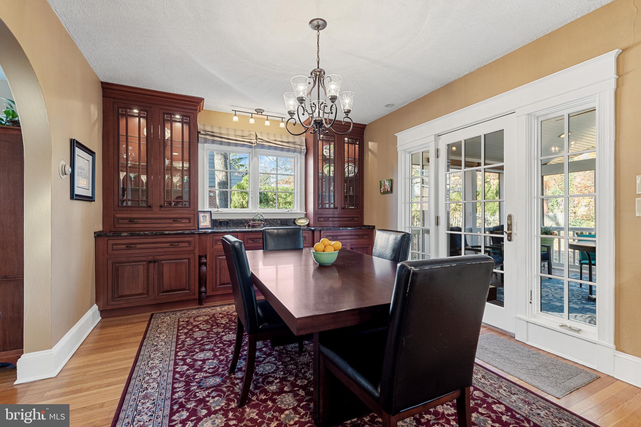 908 Old Oak Road Baltimore, MD 21212 - Photo 14 of 40 Gallery Image 14