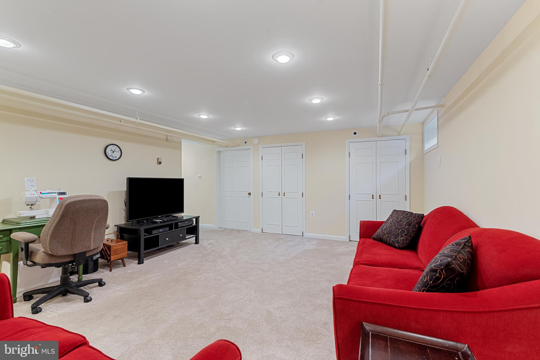 908 Old Oak Road Baltimore, MD 21212 - Photo 30 of 40 Gallery Image 30
