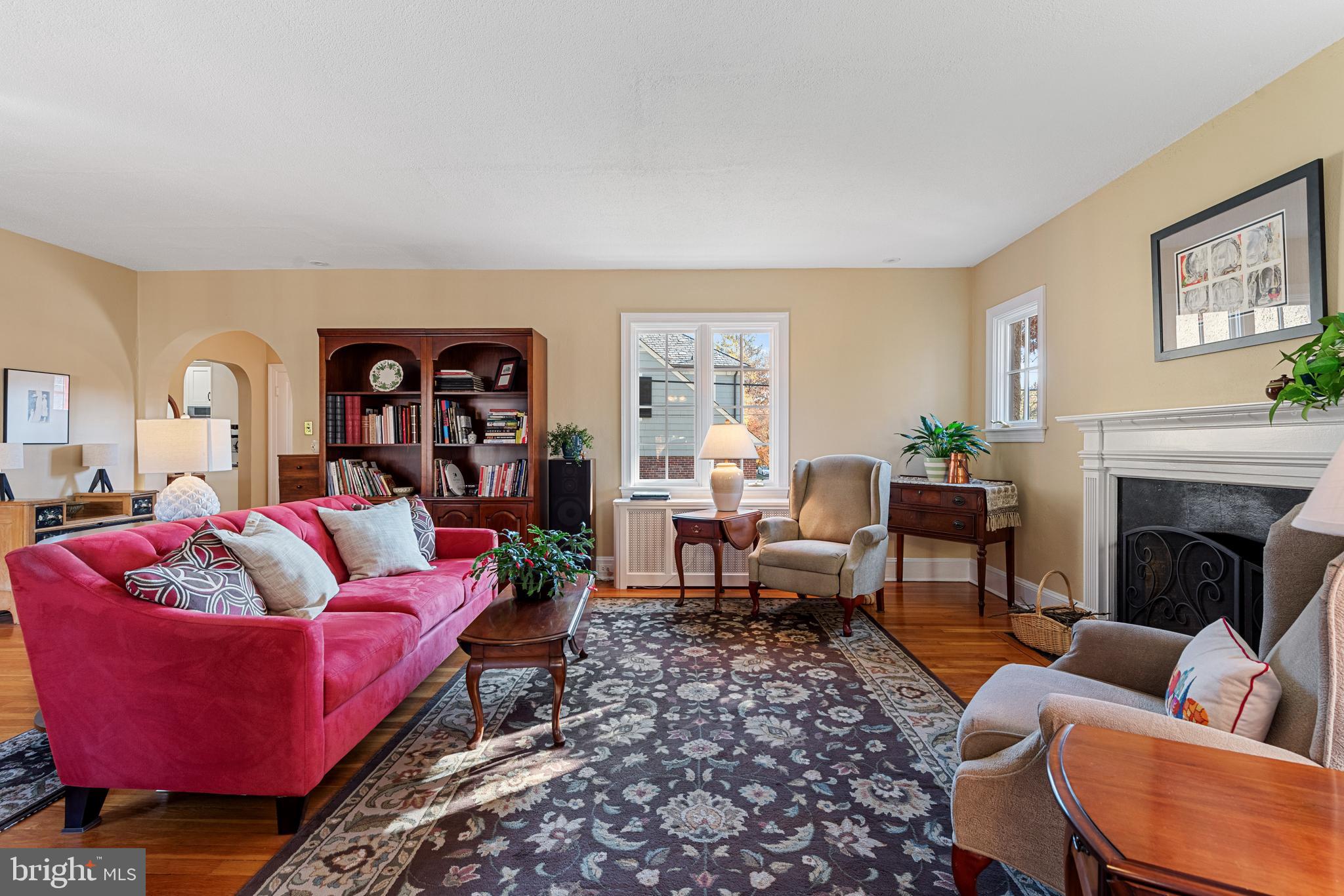 908 Old Oak Road Baltimore, MD 21212 - Photo 6 of 40 Gallery Image 6