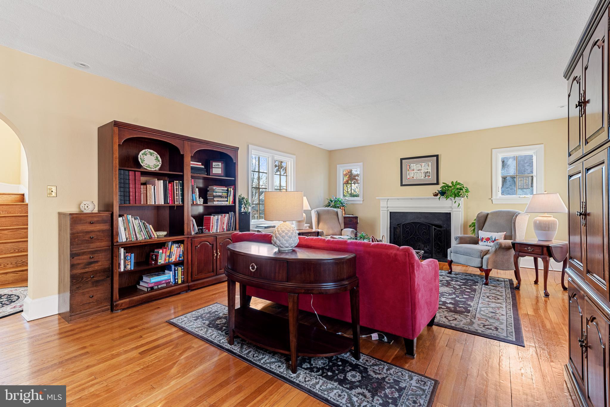 908 Old Oak Road Baltimore, MD 21212 - Photo 7 of 40 Gallery Image 7