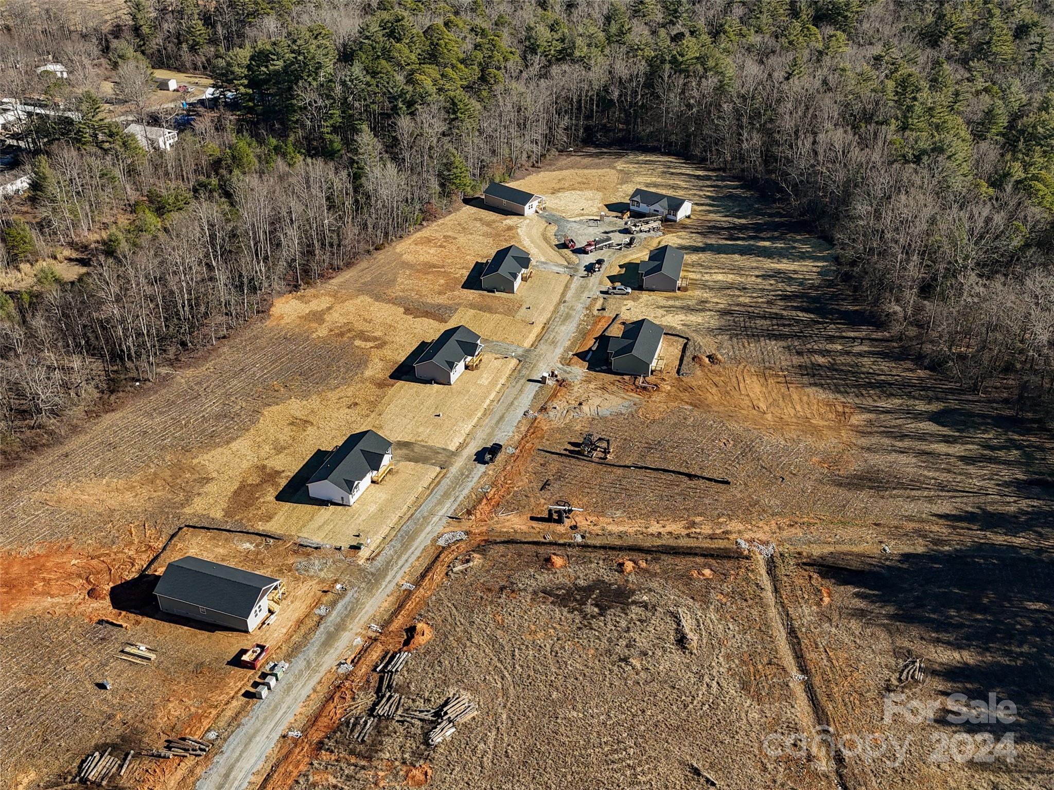 171 Tuttle Road Hendersonville, NC 28792 - Photo 43 of 47 Gallery Image 43