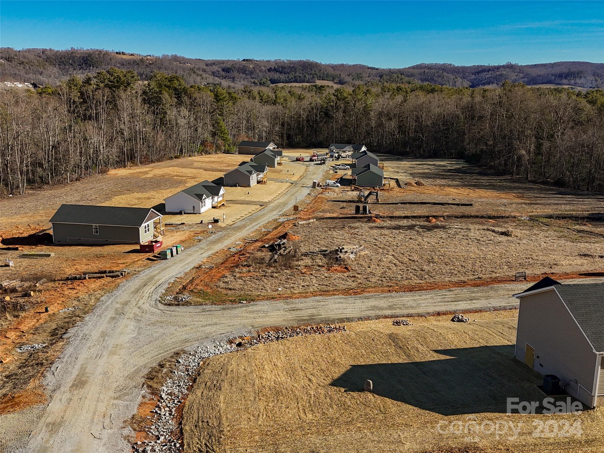 171 Tuttle Road Hendersonville, NC 28792 - Photo 47 of 47 Gallery Image 47