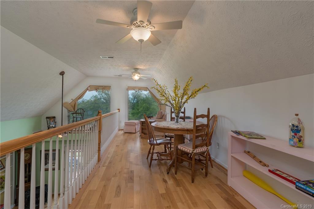 136 Greystone Circle Rutherfordton, NC 28139 - Photo 4 of 42