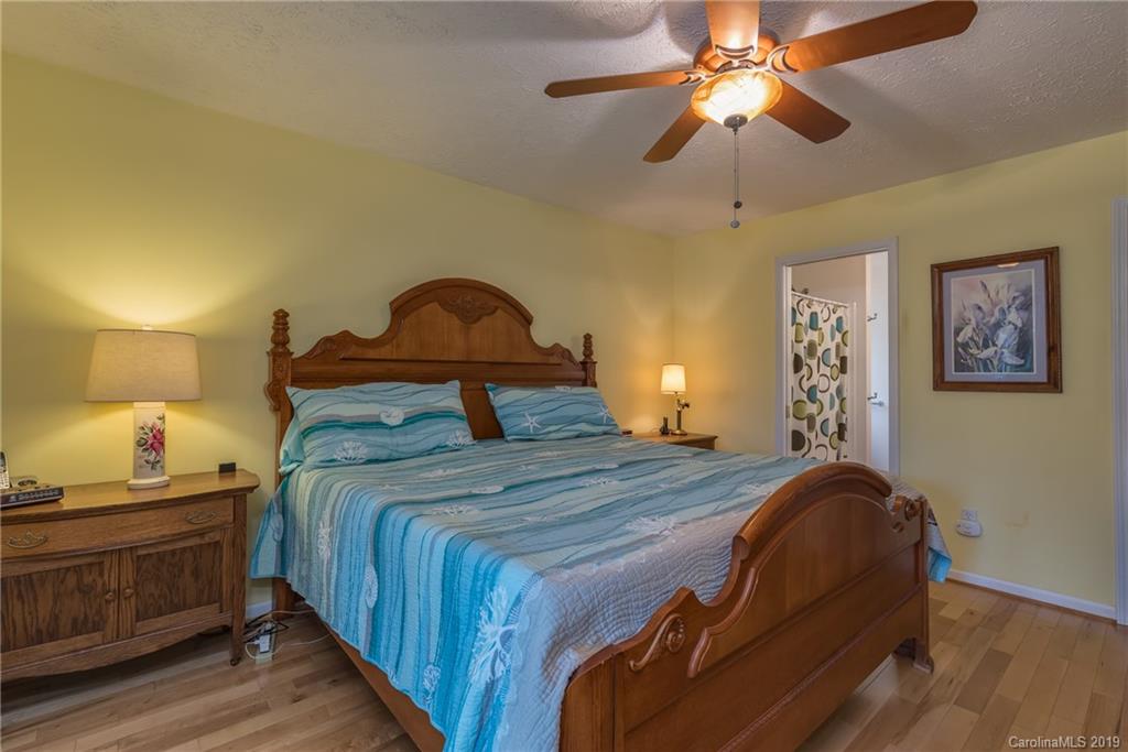 136 Greystone Circle Rutherfordton, NC 28139 - Photo 5 of 42