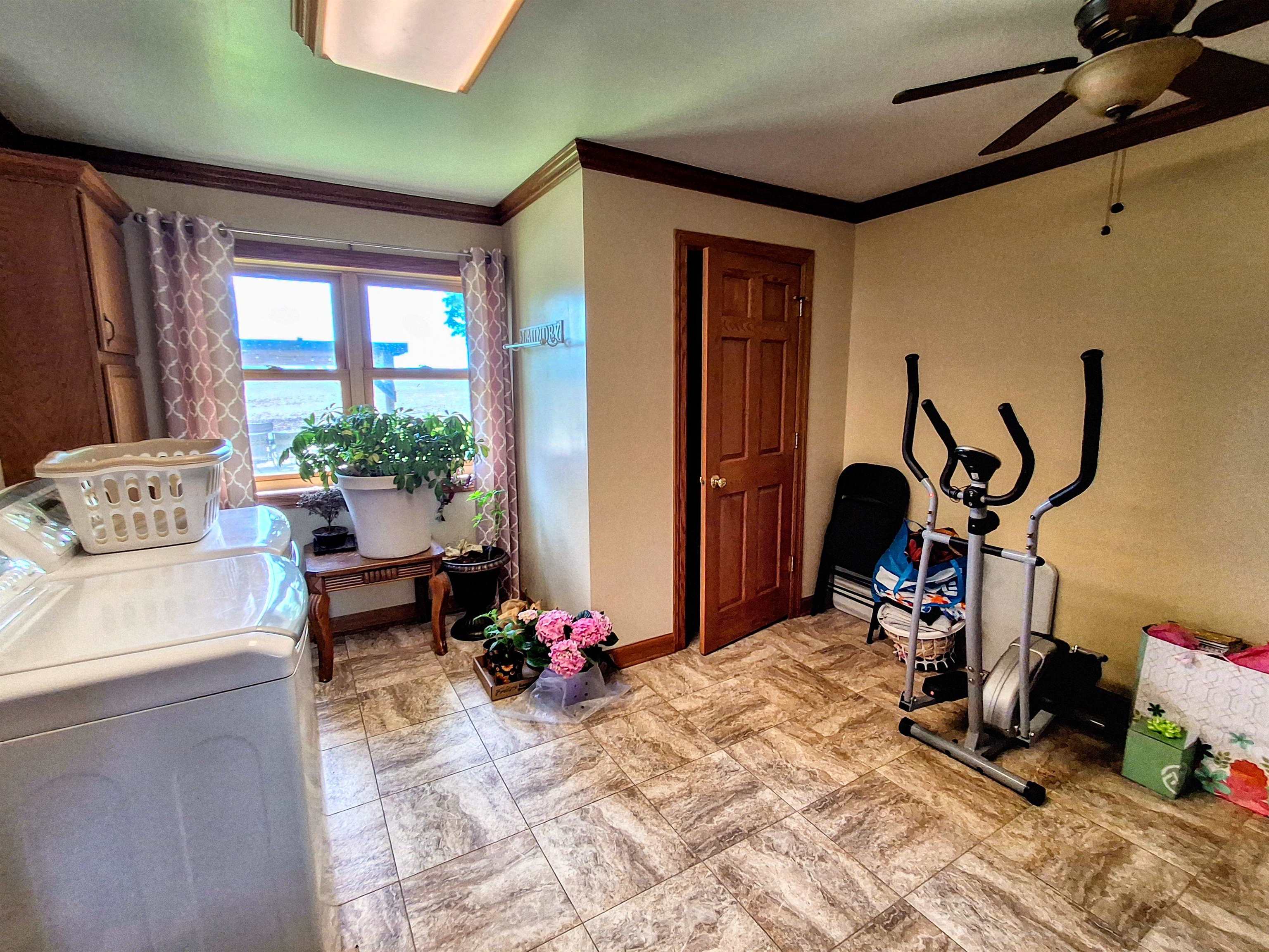 7009 West Pearl City Road Freeport, IL 61032 - Photo 23 of 35 a view of a room with gym equipment