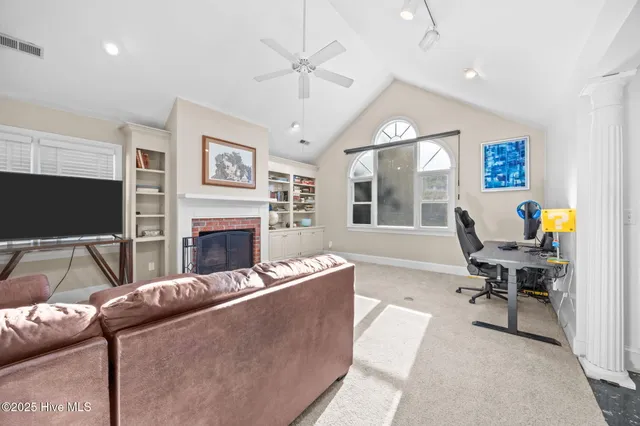 $325,000 | 610 River Hill Drive, Greenville, NC 27858