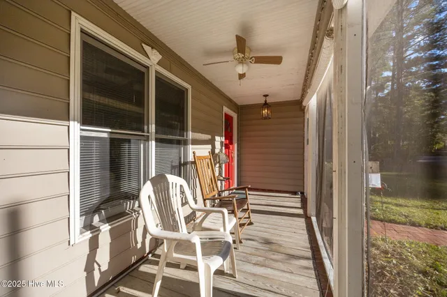 $325,000 | 610 River Hill Drive, Greenville, NC 27858