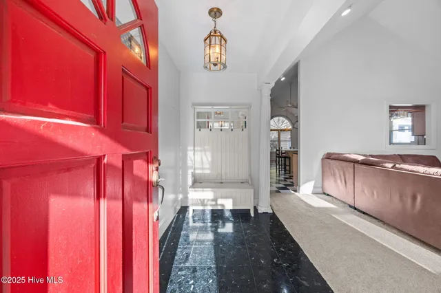 $325,000 | 610 River Hill Drive, Greenville, NC 27858