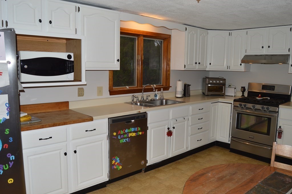 267 Providence Road Grafton, MA 01560 - Photo 18 of 35 Gallery Image 18