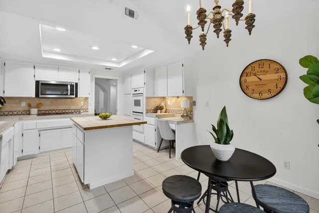 $749,000 | 1005 Harrington Way, Carmichael, CA 95608