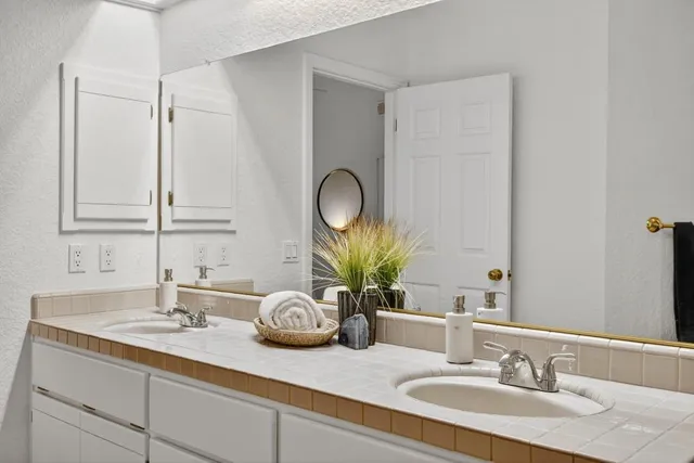 $749,000 | 1005 Harrington Way, Carmichael, CA 95608