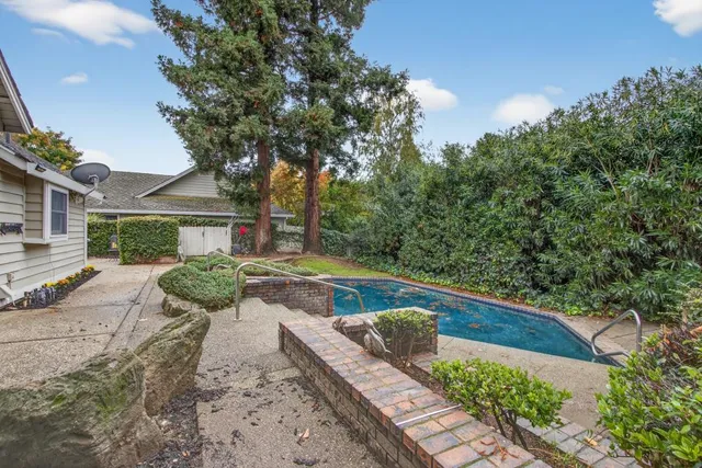 $749,000 | 1005 Harrington Way, Carmichael, CA 95608