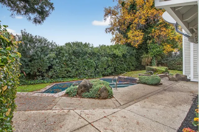 $749,000 | 1005 Harrington Way, Carmichael, CA 95608