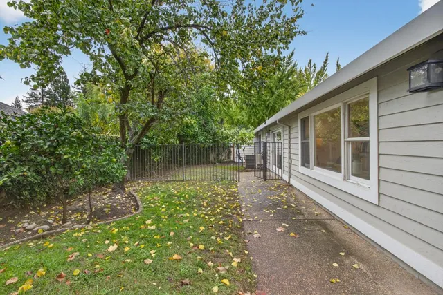 $749,000 | 1005 Harrington Way, Carmichael, CA 95608