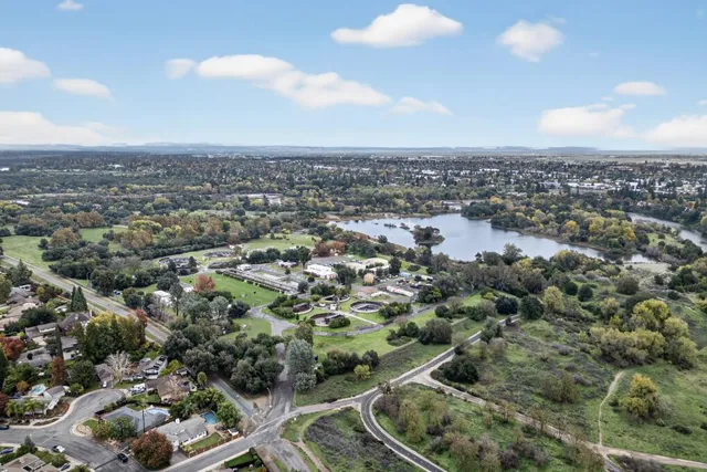 $749,000 | 1005 Harrington Way, Carmichael, CA 95608