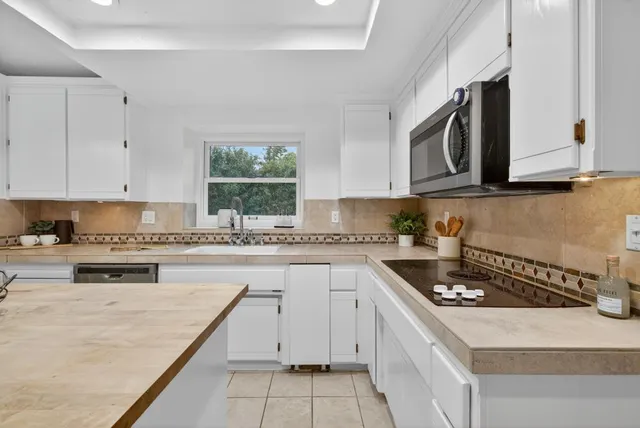 $749,000 | 1005 Harrington Way, Carmichael, CA 95608