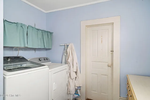 $274,900 | 130 East Main Street, Rose Hill, NC 28458