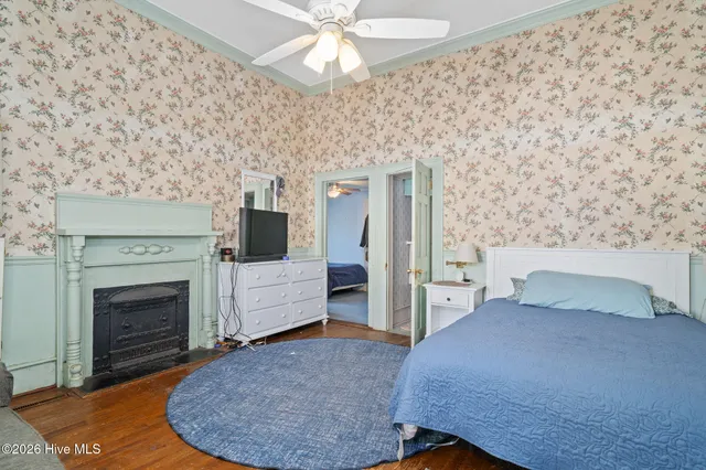 $274,900 | 130 East Main Street, Rose Hill, NC 28458