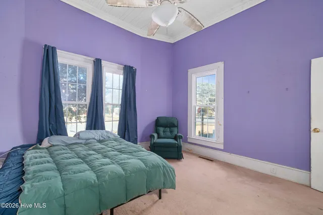 $274,900 | 130 East Main Street, Rose Hill, NC 28458