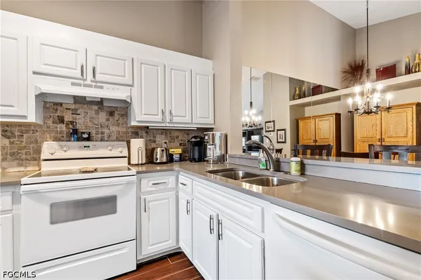 $1,400 | 14480 Summerlin Trace Court, Unit 7, Fort Myers, FL 33919