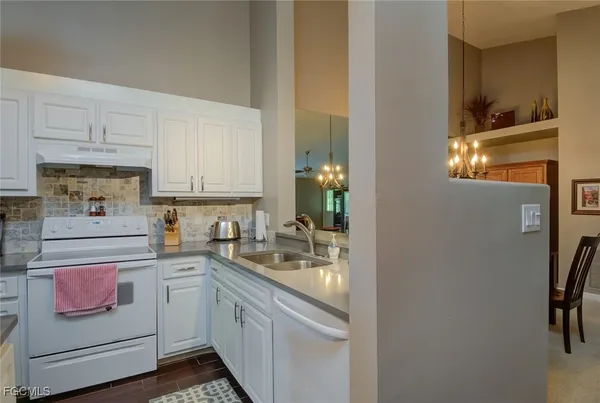 $1,400 | 14480 Summerlin Trace Court, Unit 7, Fort Myers, FL 33919