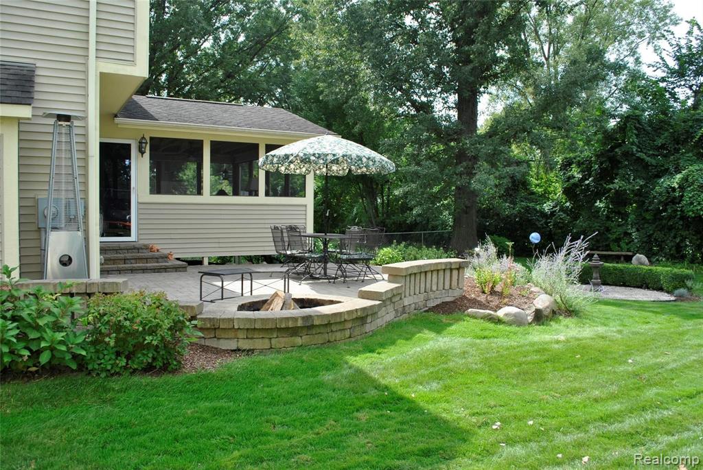 3536 Samuel Avenue Rochester Hills, MI 48309 - Photo 9 of 43
