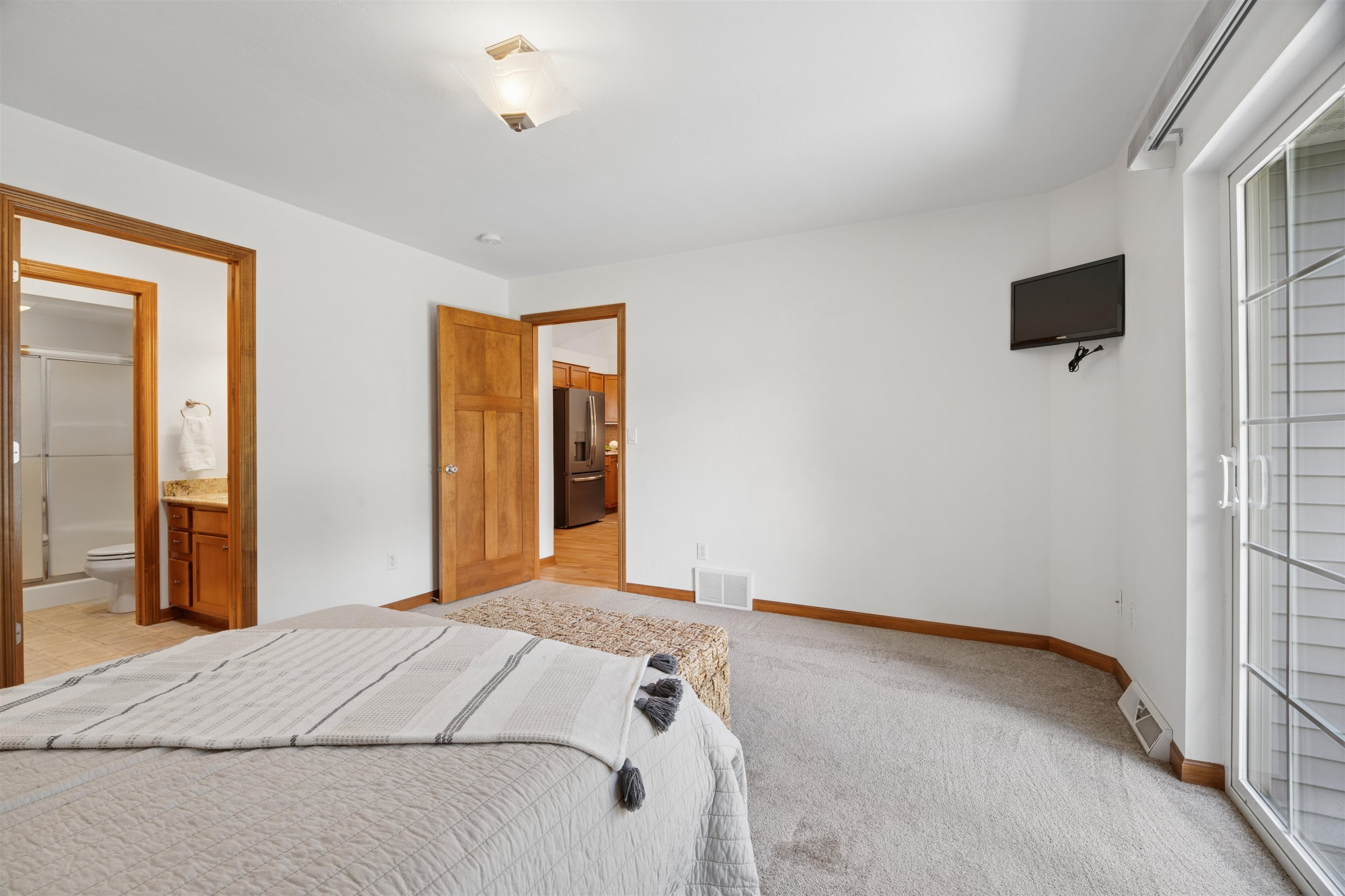 4490 West Trasino Way Appleton, WI 54913 - Photo 13 of 24