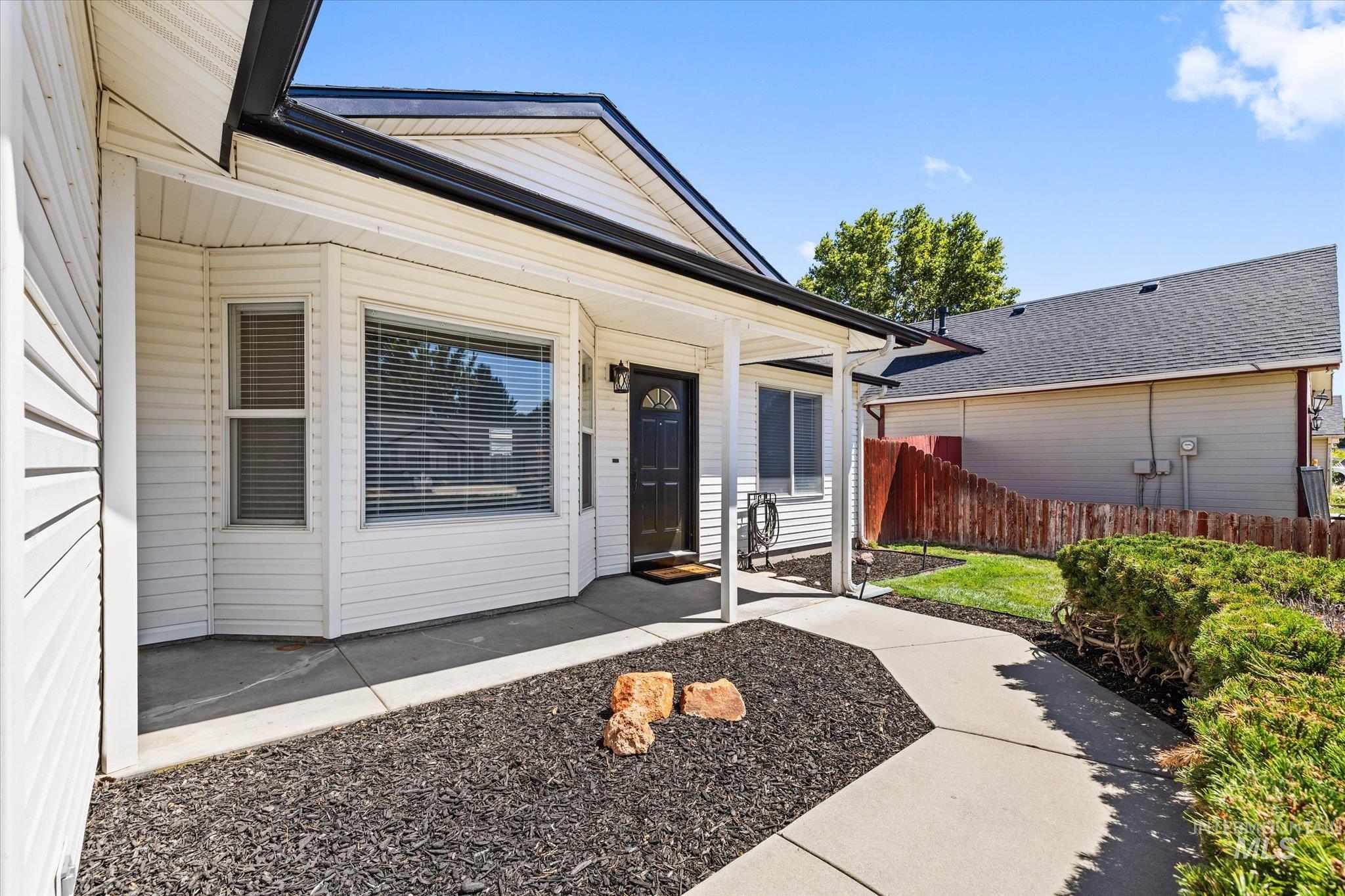 616 West 7th Street North Middleton, ID 83644 - Photo 3 of 35