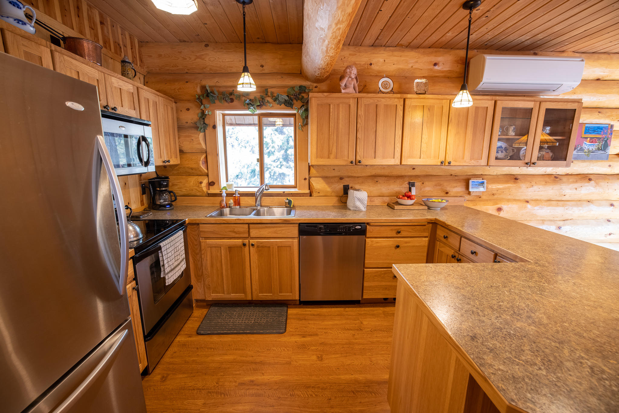 52445 Ammon Road La Pine, OR 97739 - Photo 8 of 18 552A7373