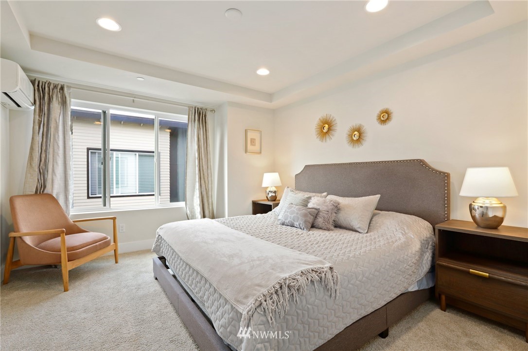 508 237th Street Southeast, Unit D Bothell, WA 98021 - Photo 14 of 26