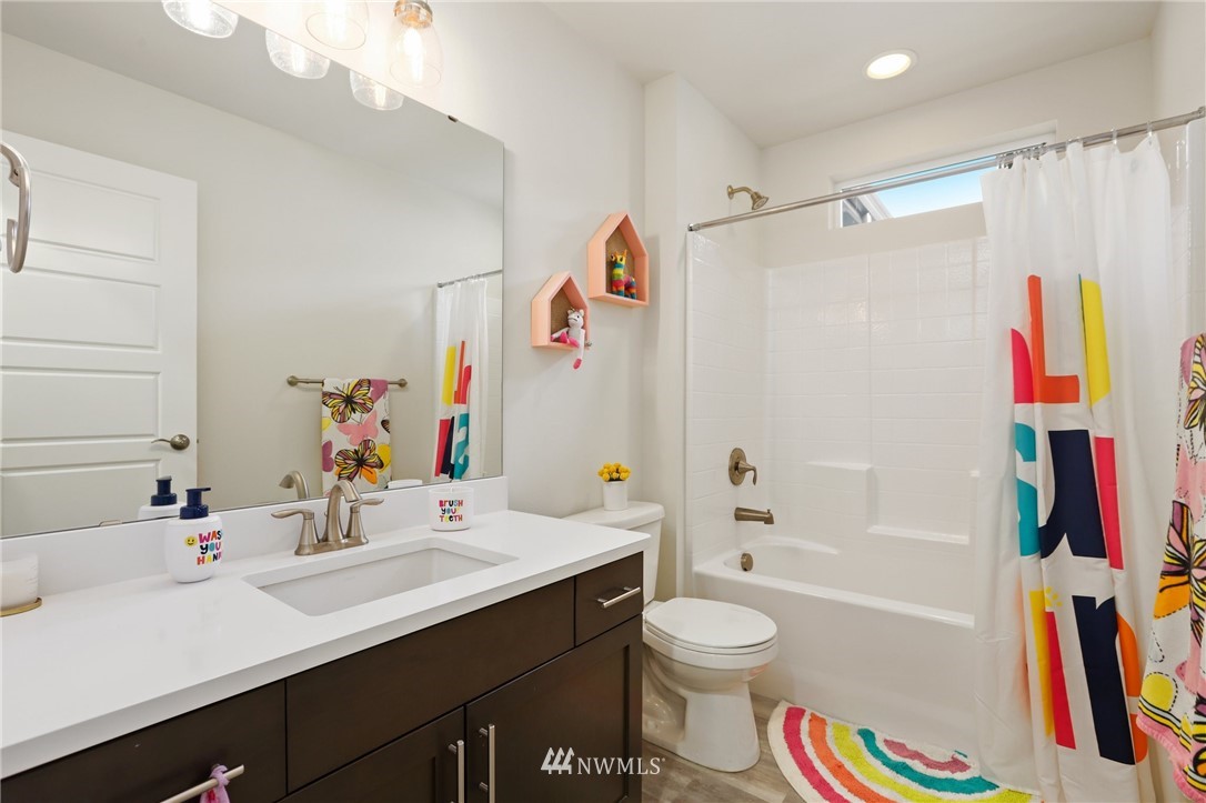 508 237th Street Southeast, Unit D Bothell, WA 98021 - Photo 18 of 26