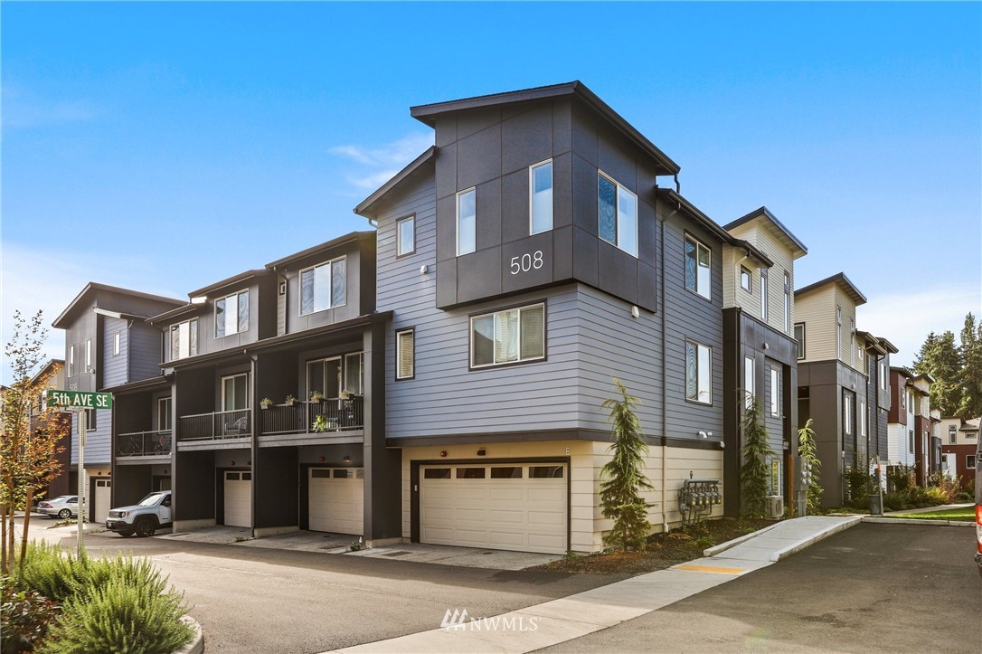 508 237th Street Southeast, Unit D Bothell, WA 98021 - Photo 25 of 26
