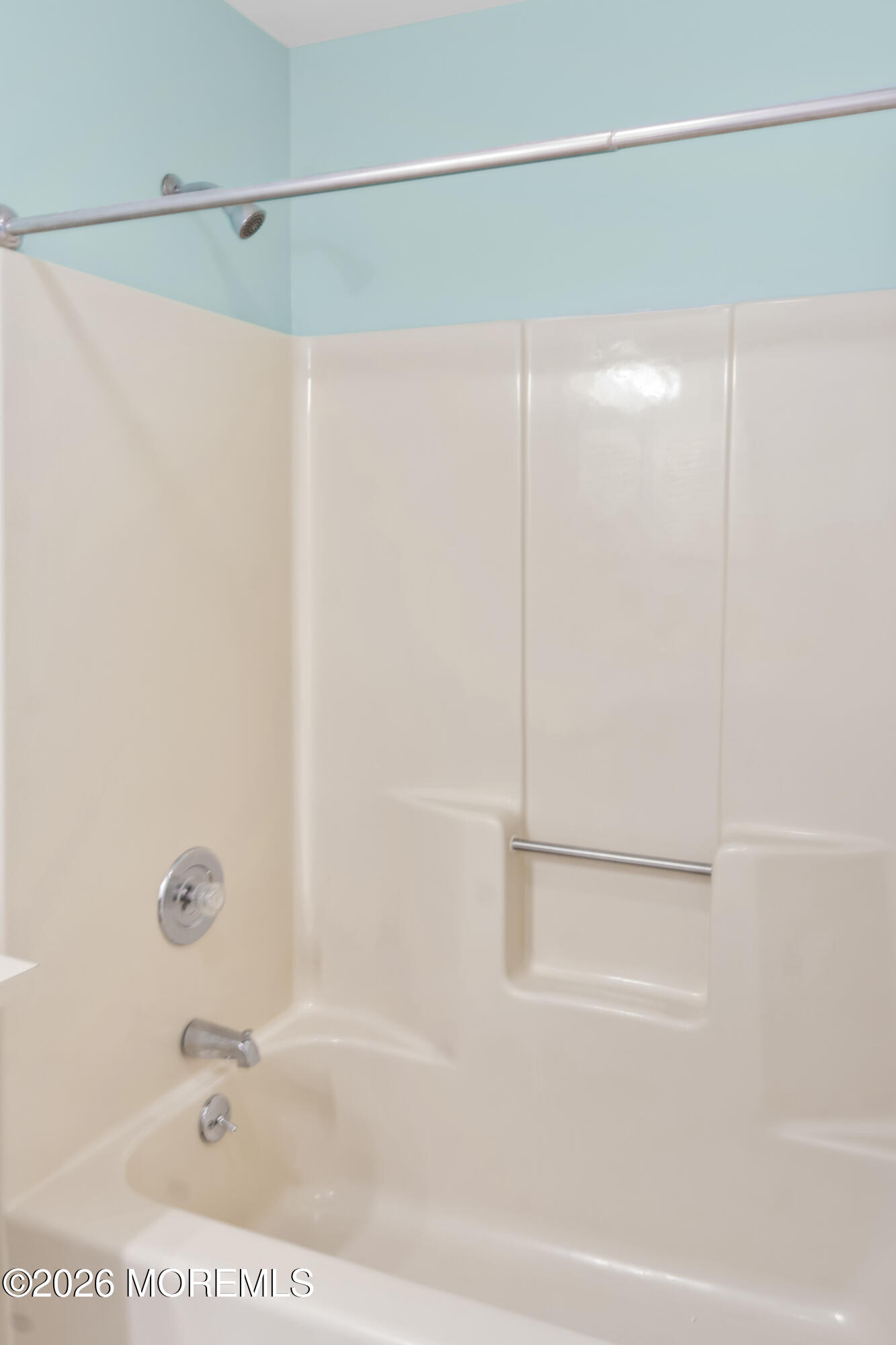 46 Hickory Hill Road Jackson, NJ 08527 - Photo 26 of 33 a bathroom with a shower and a bath tub