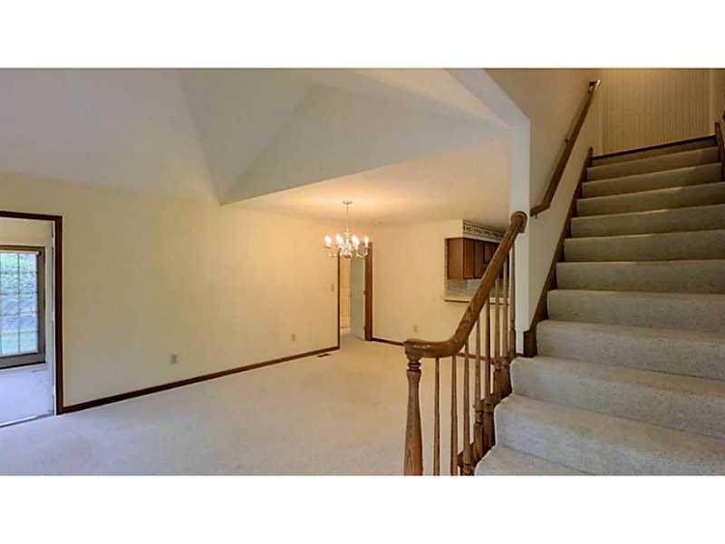 874 Trent Close, Unit 2 Springfield, OH 45503 - Photo 5 of 19