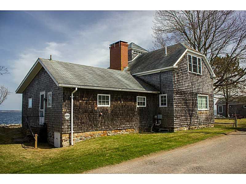 Exterior Front.