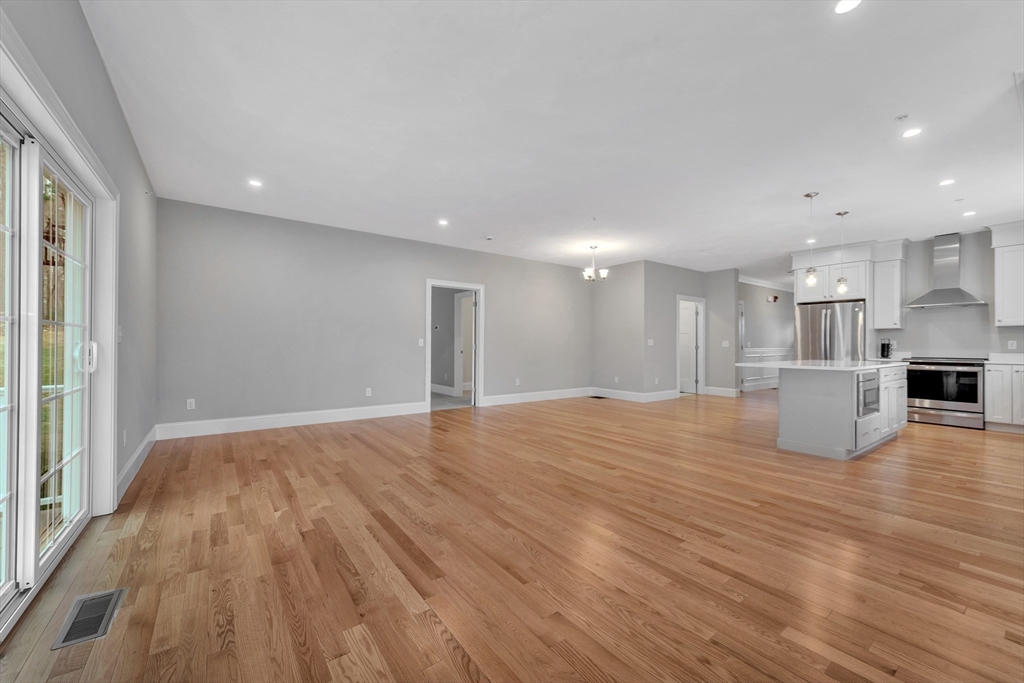 7 Boot Shop Road, Unit 7 Upton, MA 01568 - Photo 13 of 41