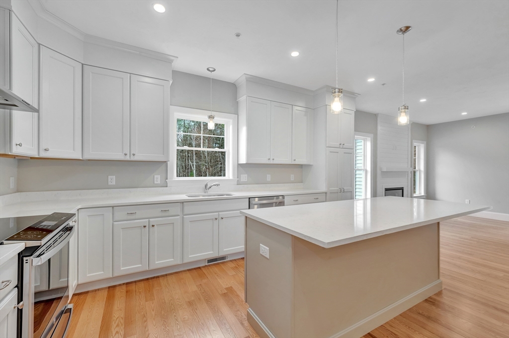 7 Boot Shop Road, Unit 7 Upton, MA 01568 - Photo 16 of 41