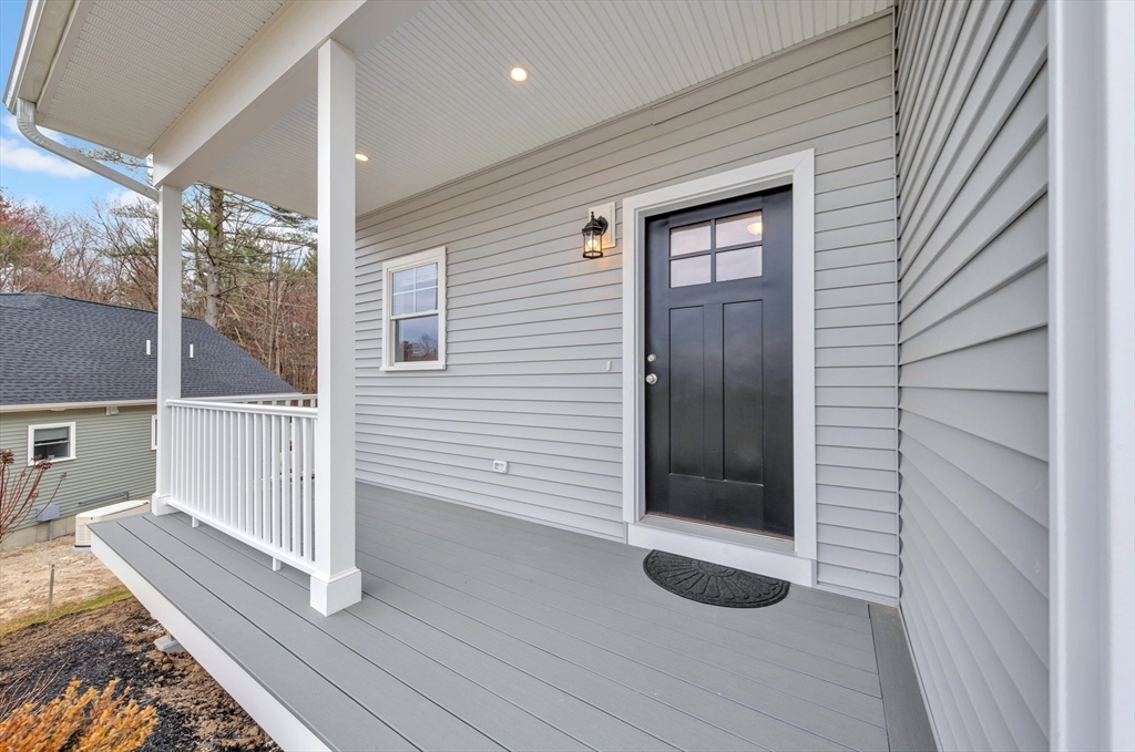 7 Boot Shop Road, Unit 7 Upton, MA 01568 - Photo 4 of 41