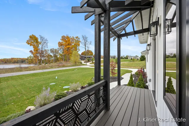 $799,900 | 9465 Wabasis Pointe Drive Northeast, Greenville, MI 48838